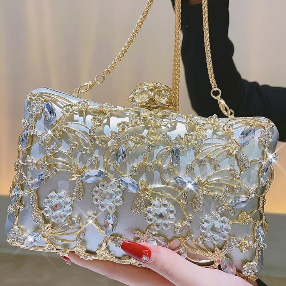 Elegant Gold and Silver Clutch - Picture 14 of 15